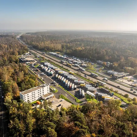 Serways Weiskirchen Nord Hotel 2*