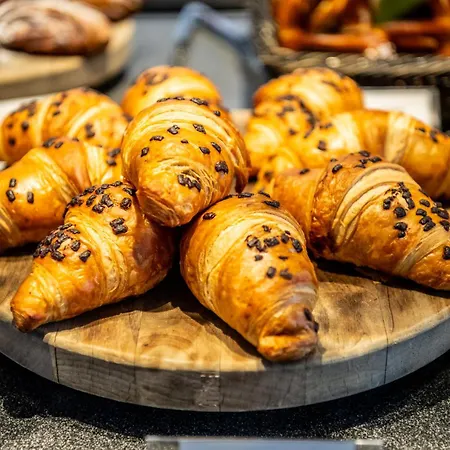 Otel Serways Weiskirchen Nord