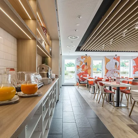 Serways Weiskirchen Nord Hotel 2*