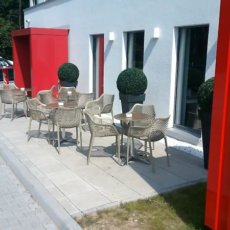 Serways Weiskirchen Nord Hotel 2*