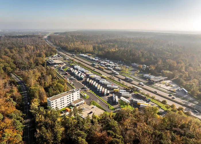 Serways Weiskirchen Nord Hotel 2*